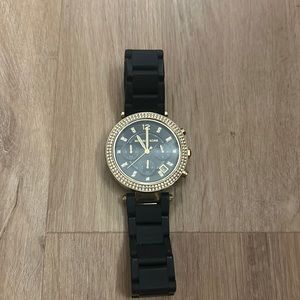 Michael Kors watch 🖤